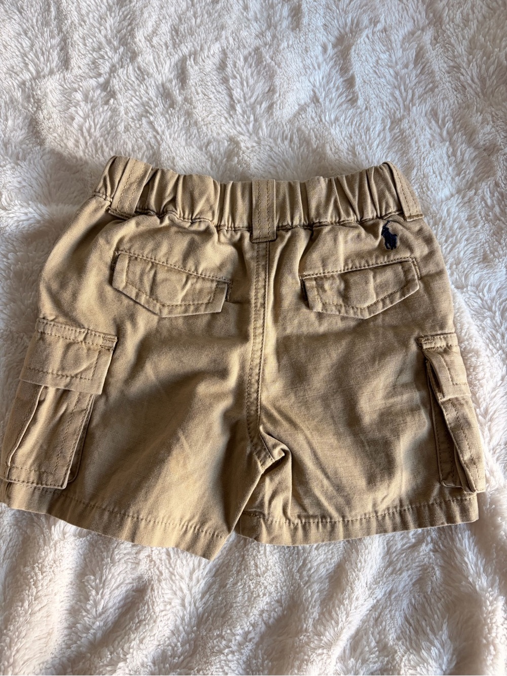 Ralph Lauren Tan Cargo Shorts with Navy Drawstring - Picture 3 of 4